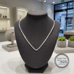 Gargantilla delgada terminado martillado con pico al centro - plata 925